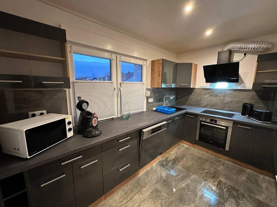 Top 3 Zimmer Appartment Bei Der Schalke Arena, Sport Und Natur Naehe Dortmund Essen Duesseldorf Oberhausen 겔젠키르헨 외부 사진